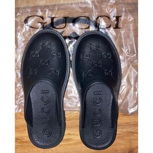 GUCCI PLATFORM PERFORATED G SANDAL